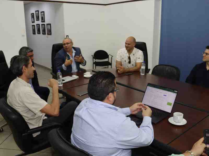 Panama Eyes Sustainable EPO Yellowfin Longline Fishery